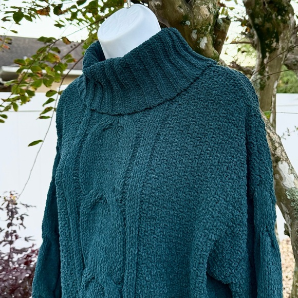 🧶 Seven7 Cable Knit Turtleneck Sweater | Deep Forest Green | Size S - Picture 5 of 9